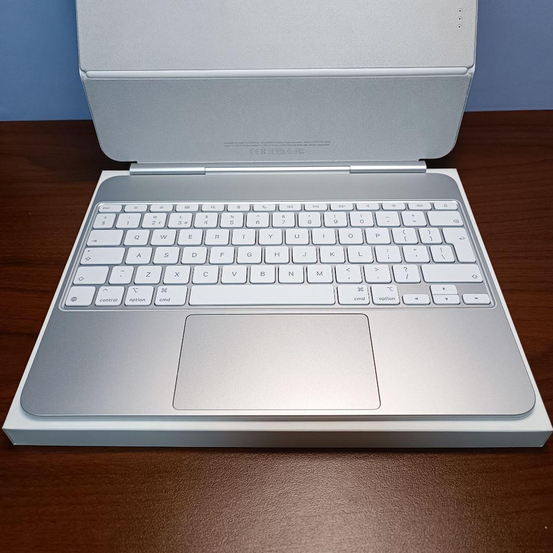 (美品) iPad Magic Keyboard Pro 13インチ A2974