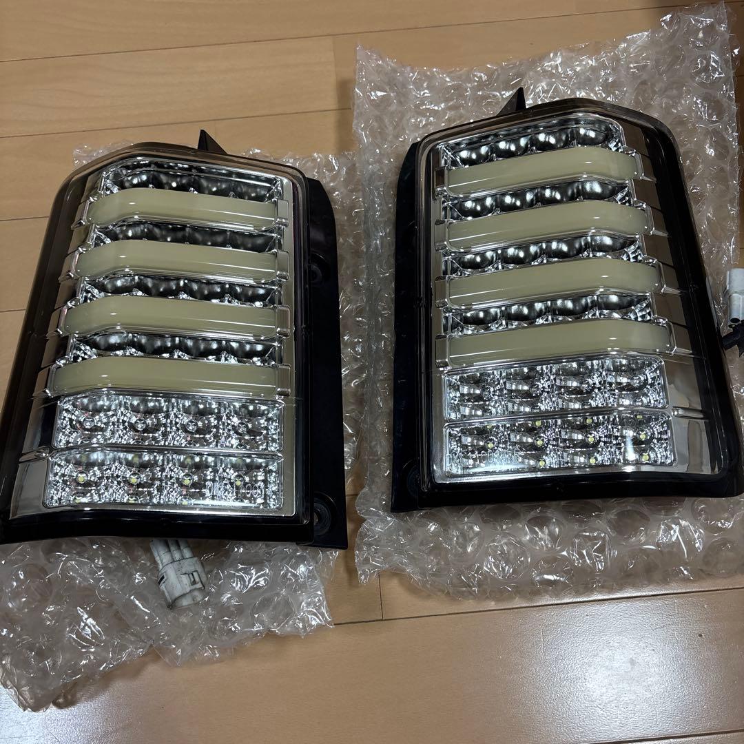 ま*こ様 DAD ムーブ　コンテL575/585 LEDテールランプ (クリア)