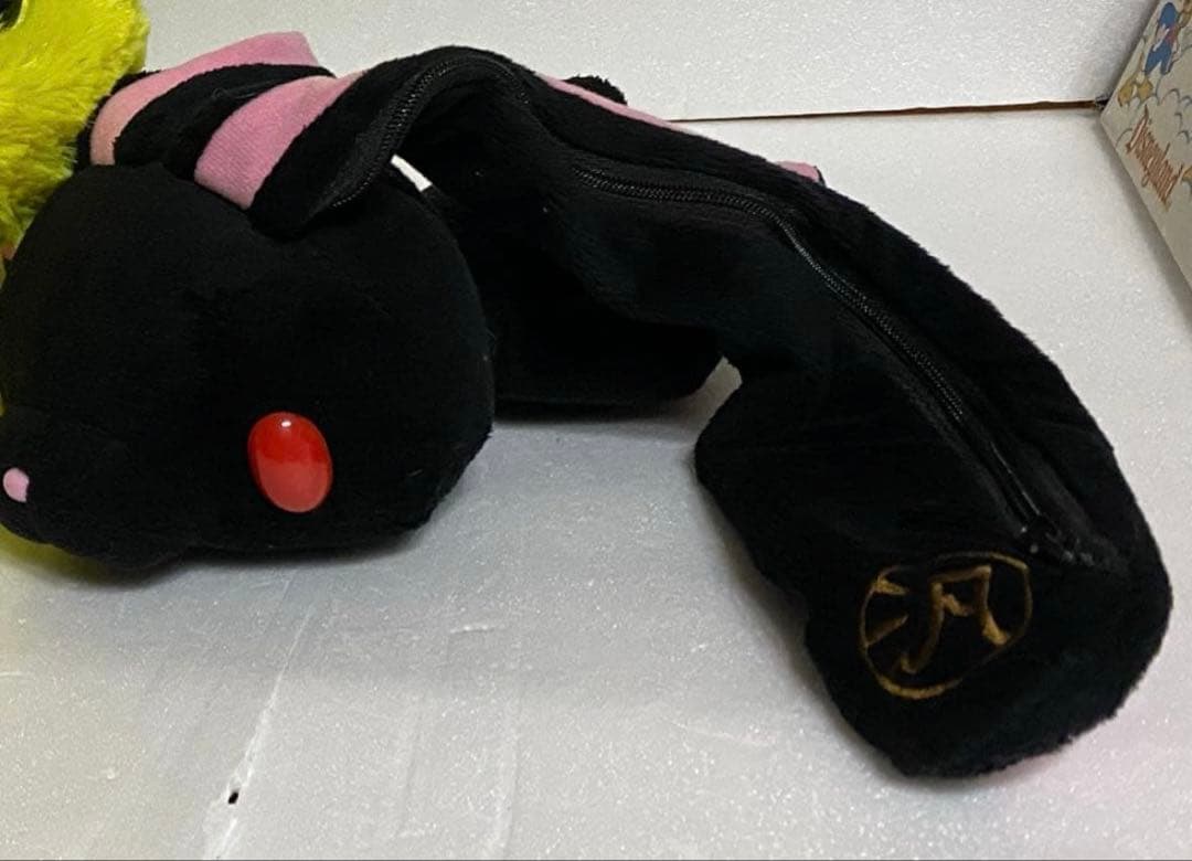 汎用うさぎ ブラック デュアル ペンポーチ