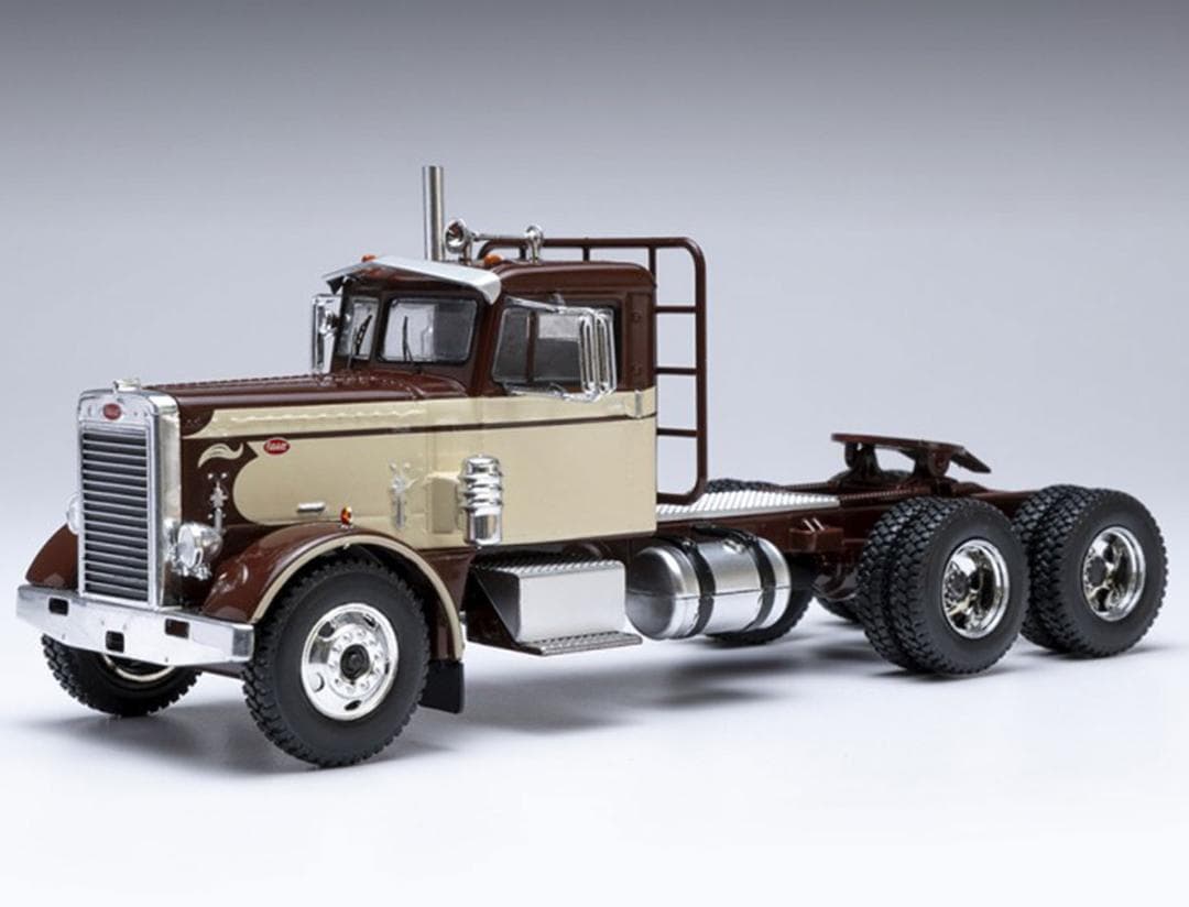 1/43 ピータービルト 281 1955 ixo製ダイキャスト製ミニカー
