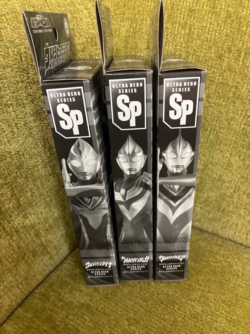 SP ウルトラマンティガ ダイナ ガイア クリアレッドラメ エースロボット