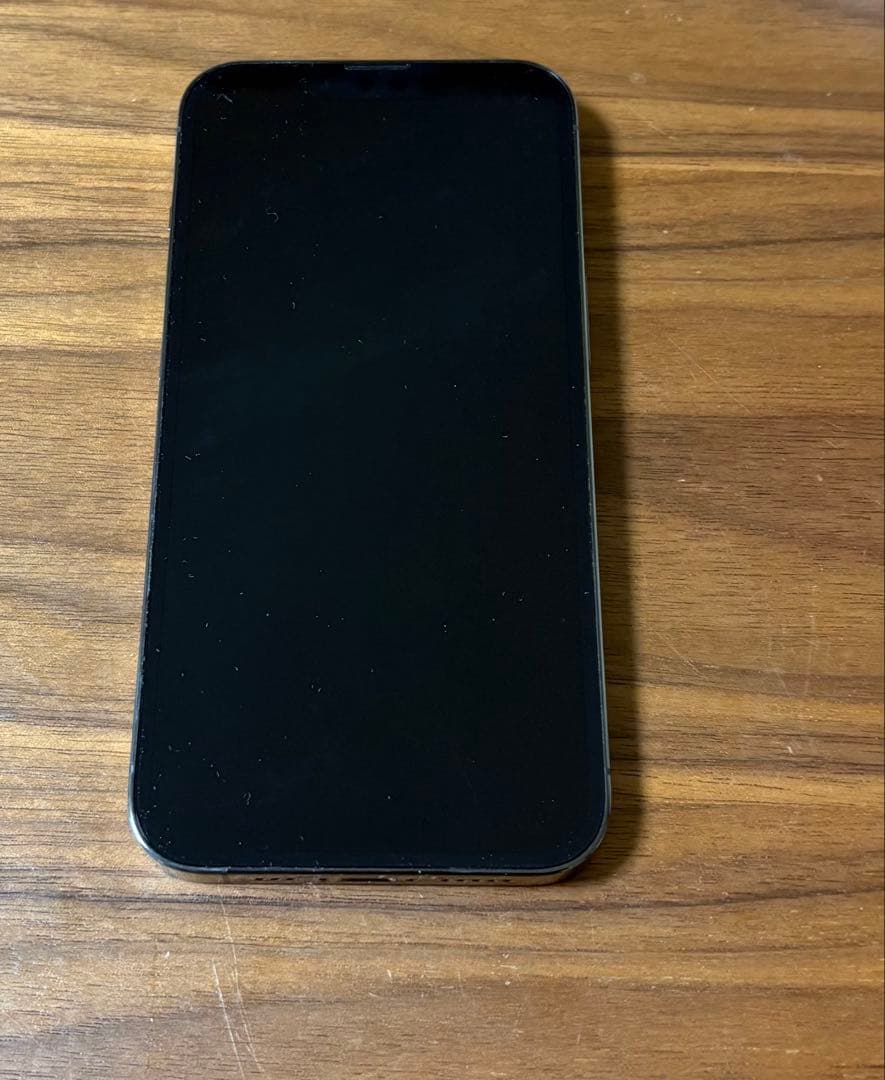 優 　iPhone13Pro グラファイト　128GB