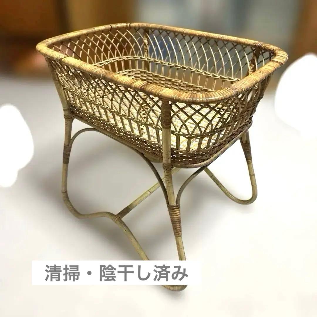 ラタン製　ランドリーバスケット
