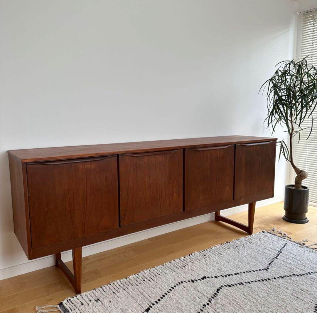 イギリス製 ヴィンテージ サイドボード