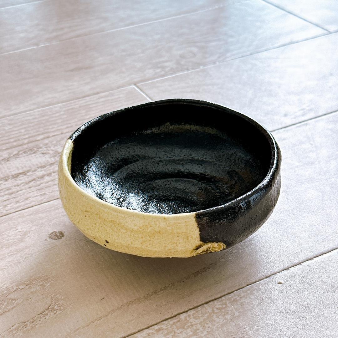 林陶造　馬盥茶碗　黒掛分け　印　紙箱　古道具　茶道具