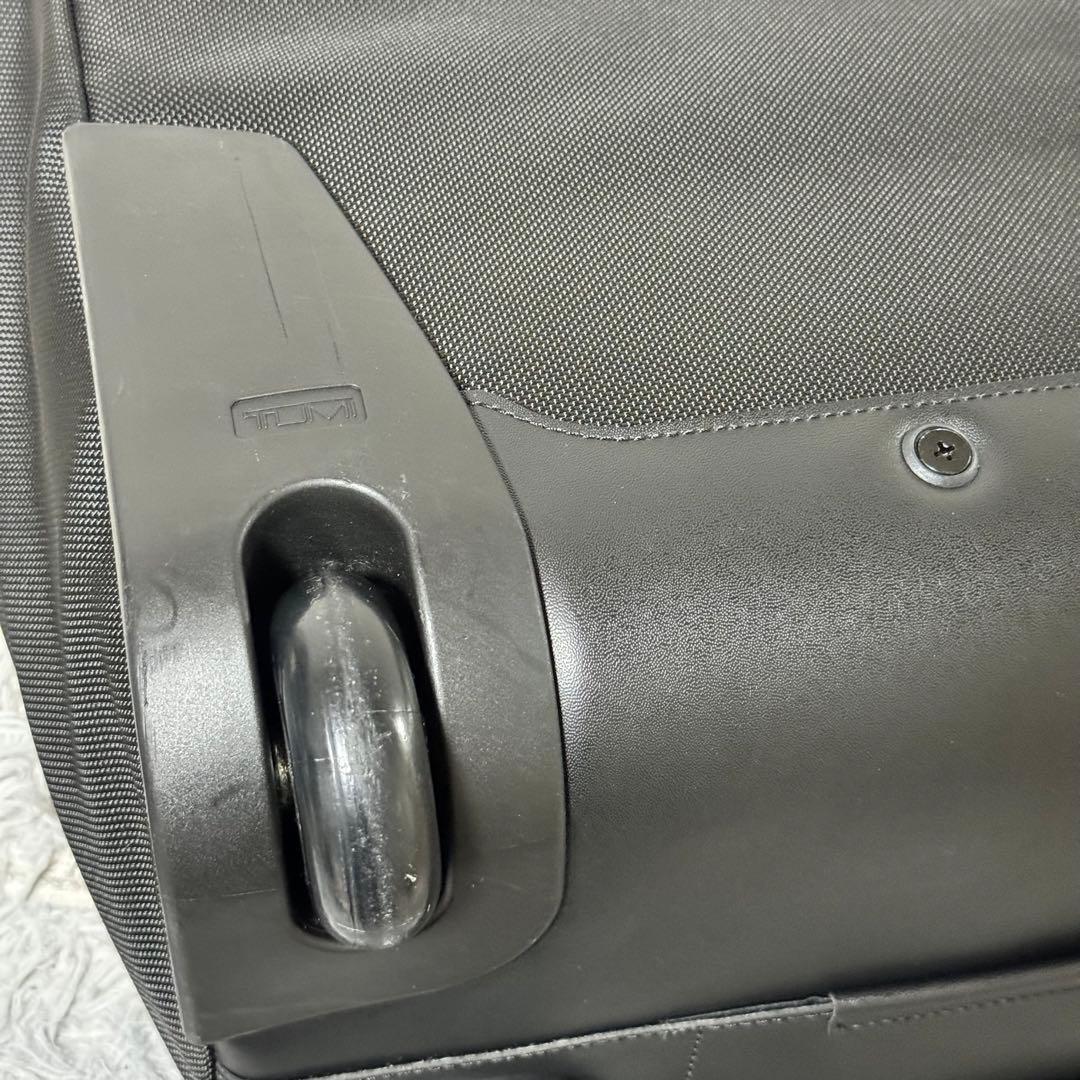 未使用級✨TUMI トゥミ　キャリーケース　22901DH スーツケース　黒