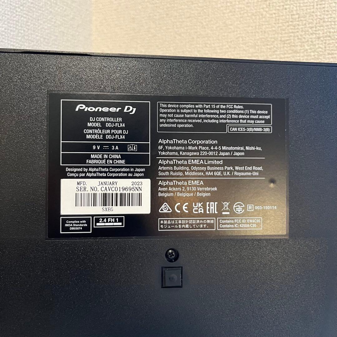 Pioneer DJ DDJ-FLX4 コントローラー