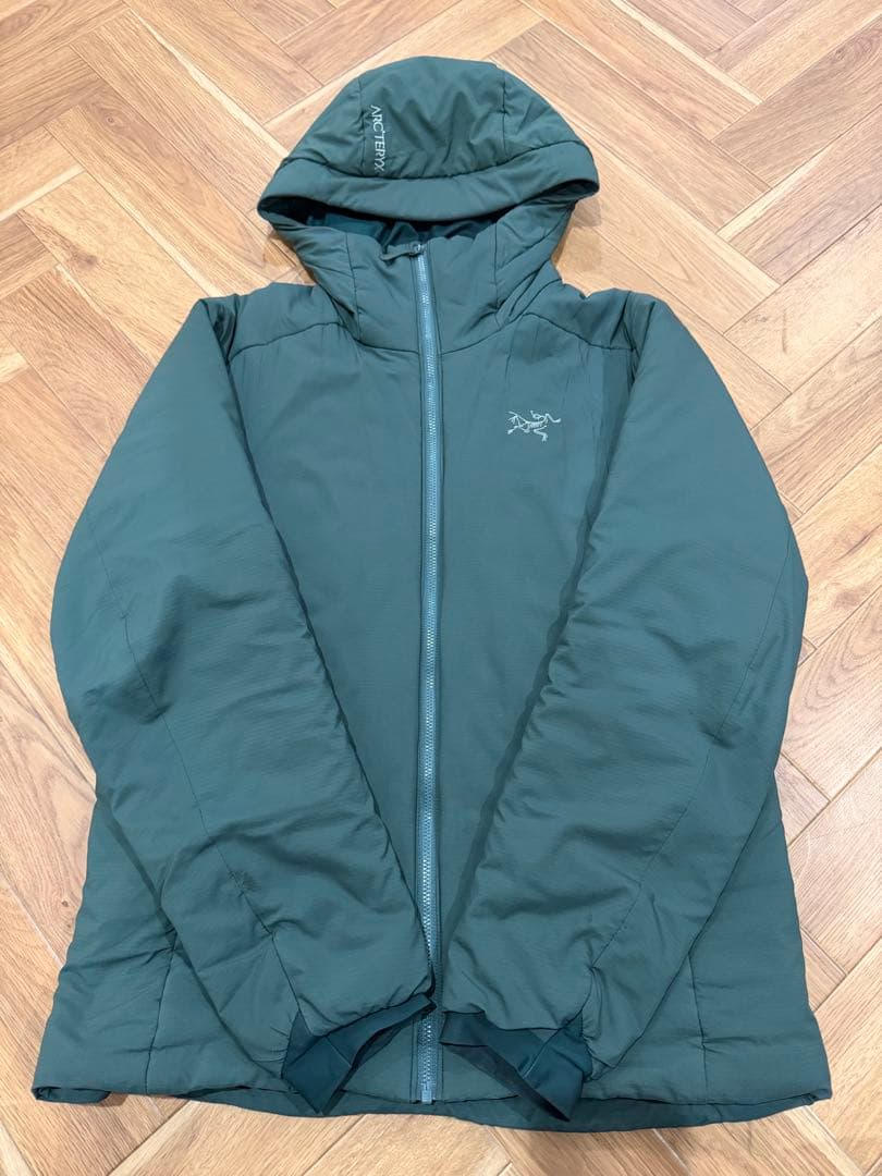 【限定色】ARC'TERYX 軽量ジャケット S/P グリーン