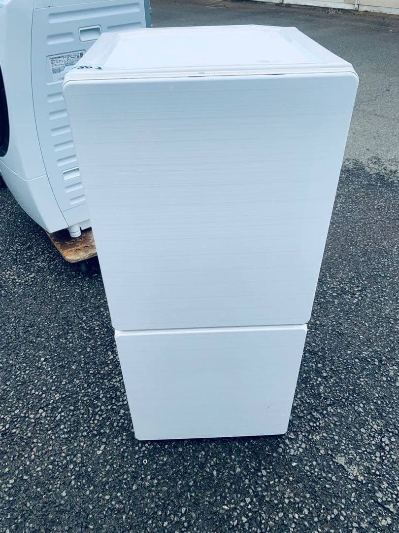 ♻️ユーイング ノンフロン冷凍冷蔵庫　UR-F110H