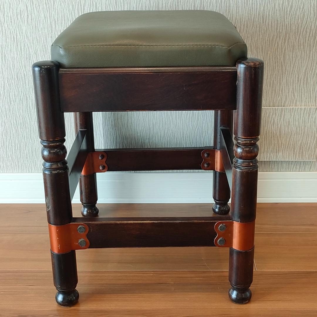 ヴィンテージ　スツール　サイドチェア　オットマン　レザー