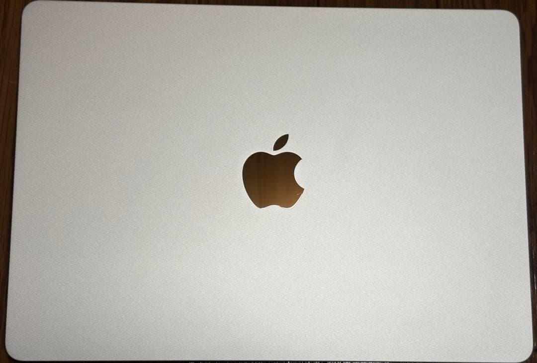 【メモリ24GB！】Apple MacBook M2 シルバー本体