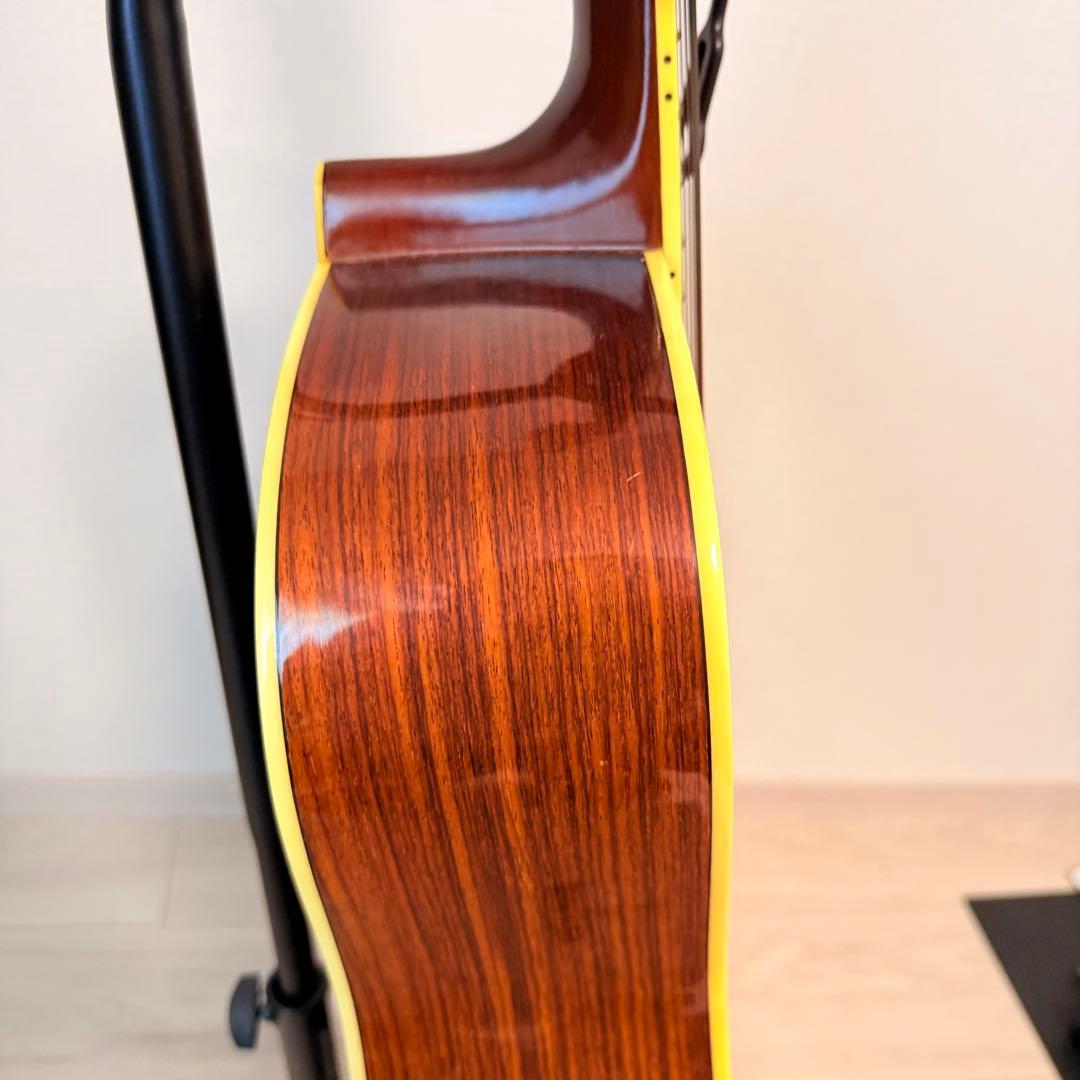 美品　YAMAHA FG-301B アコースティックギター ハードケース付