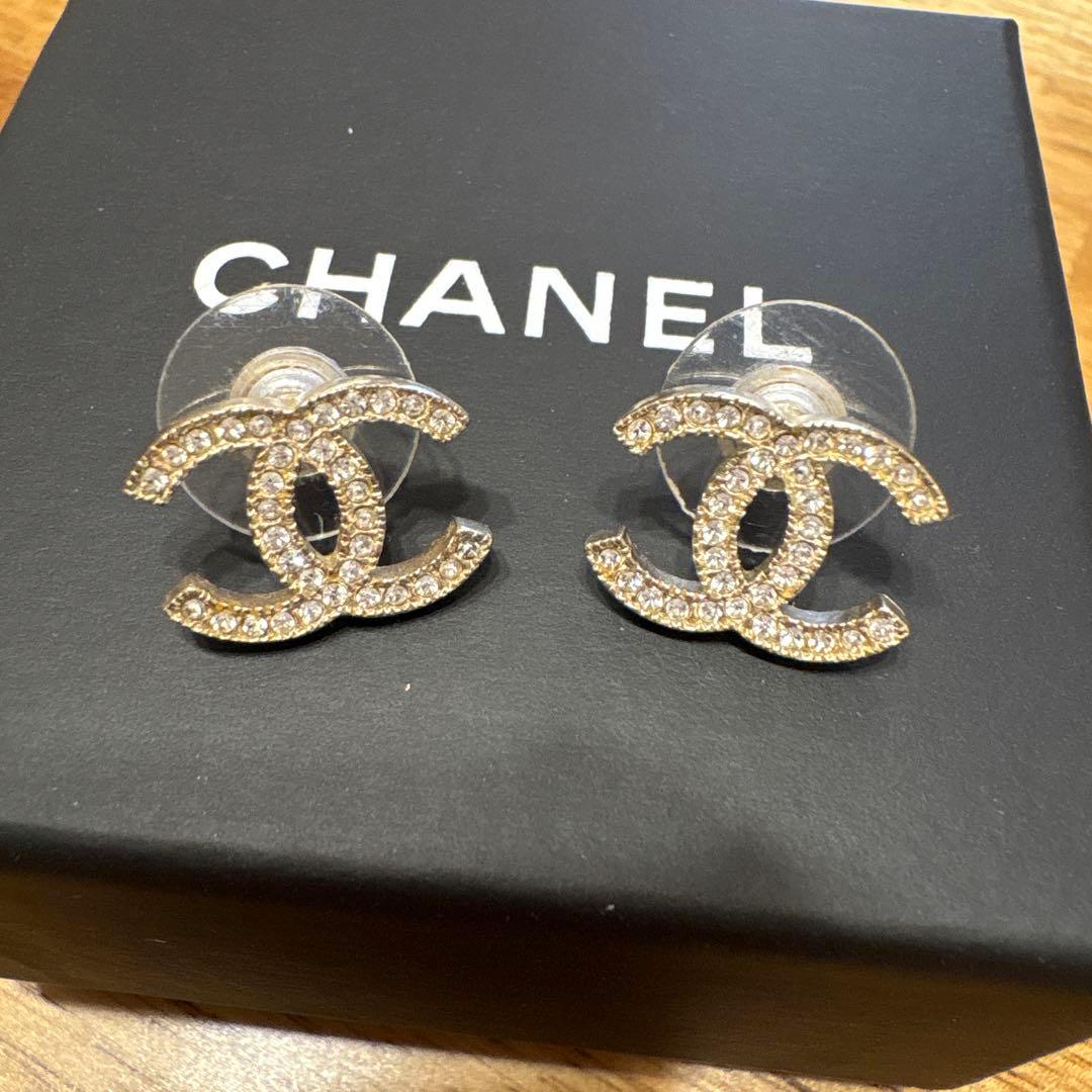 お値下げ　CHANEL CCマーク　ロゴピアス