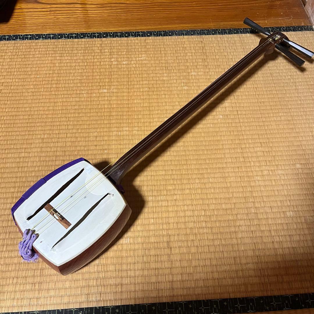 三味線　収納桐箱つき