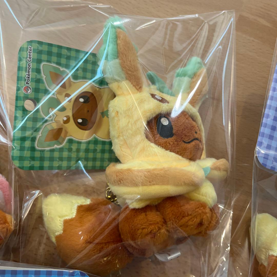 ポケモンセンター限定 ブイズのポンチョを着たイーブイ 8種セット