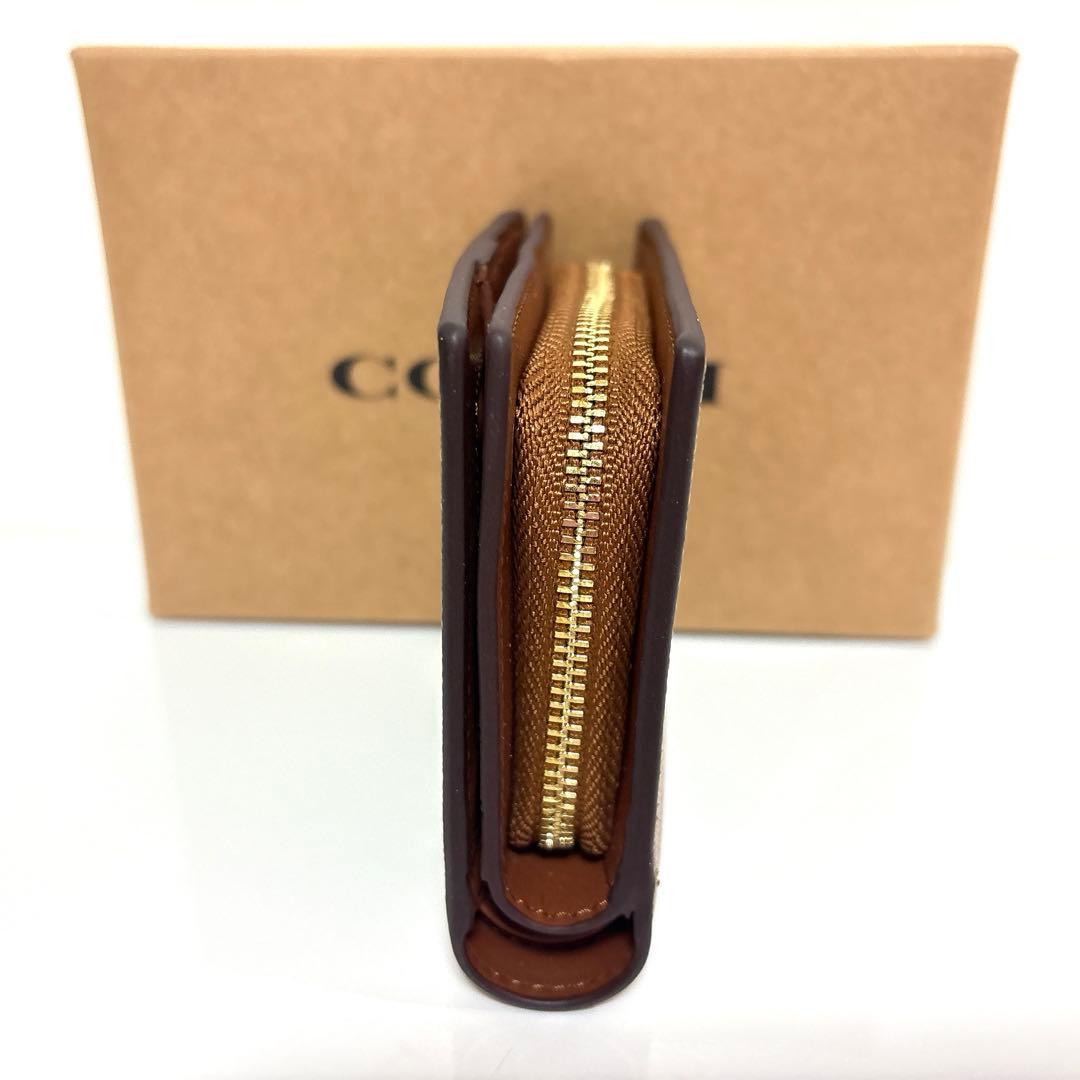 ✨新品未使用✨COACH コーチ 二つ折り 財布 ブラウン