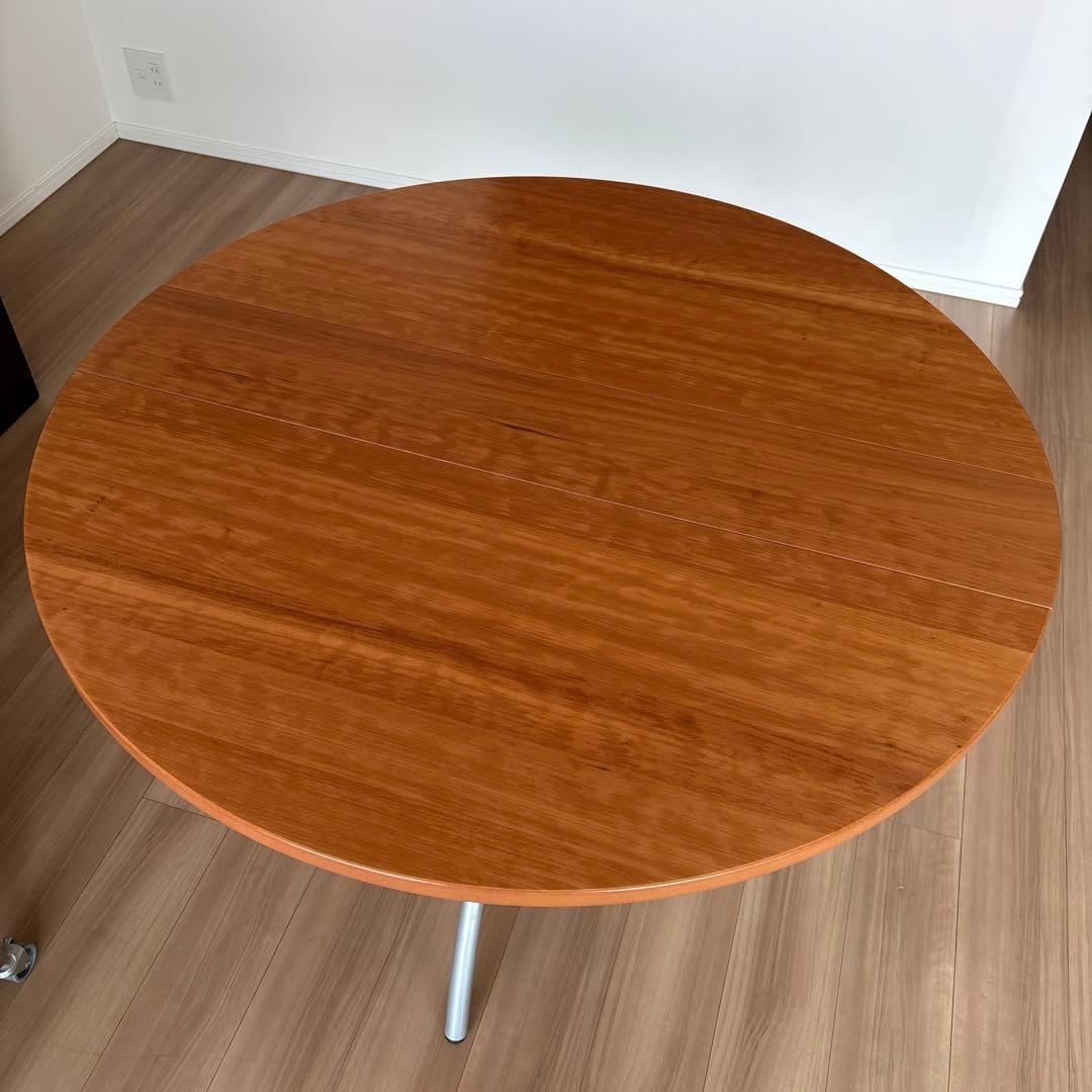 BoConcept/ボーコンセプト occa/オッカ ダイニングテーブル 丸型