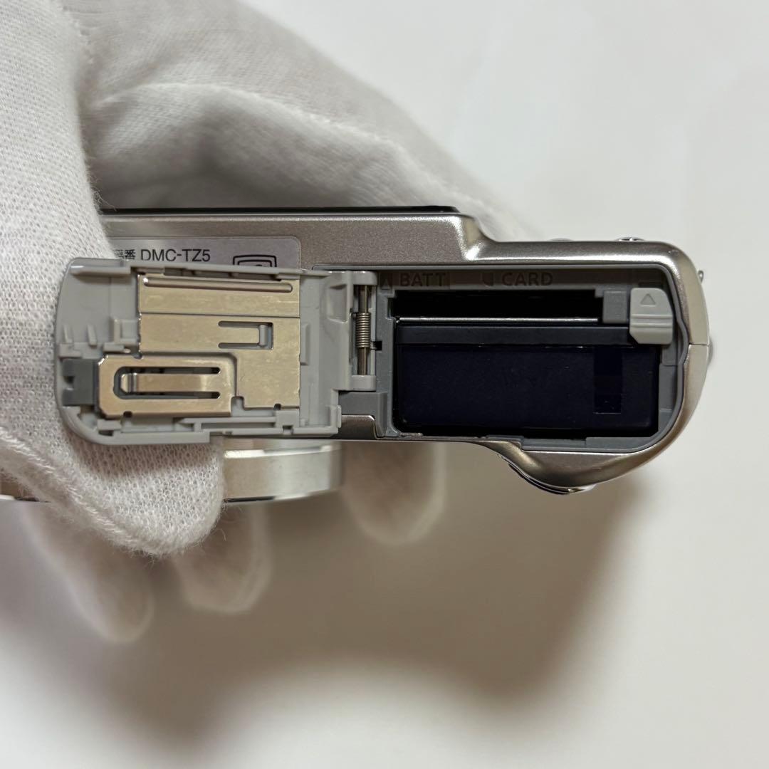 ★美品★ Panasonic デジカメ LUMIX DMC-TZ5 シルバー