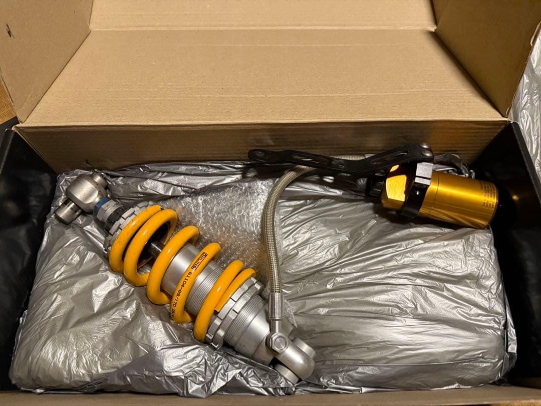 YAMAHA YZF-R25/R3専用 OHLINS リヤサスペンション