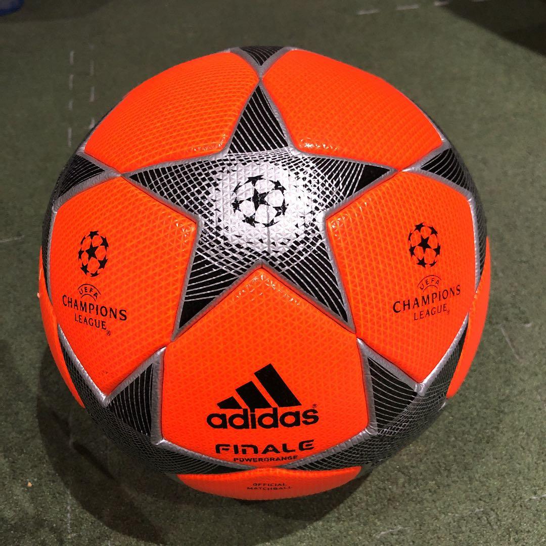 uefa champions league 荒天ボール　非売品　5号球