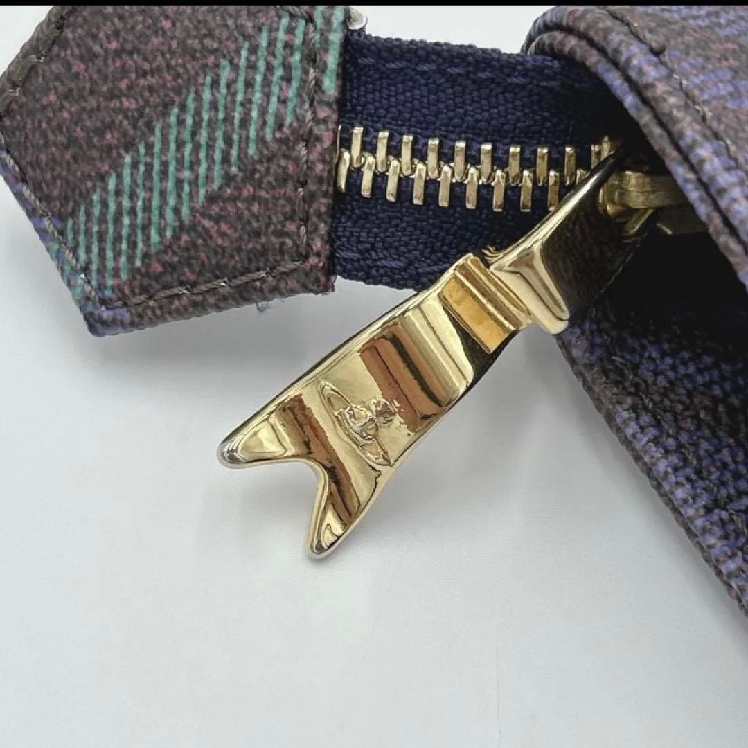 ヴィヴィアンウエストウッド 斜め掛けバック