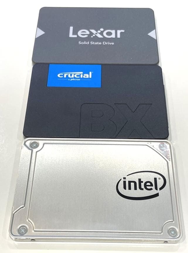 2.5インチSSD 256GB×1枚 480GB×1枚　512GB×1枚