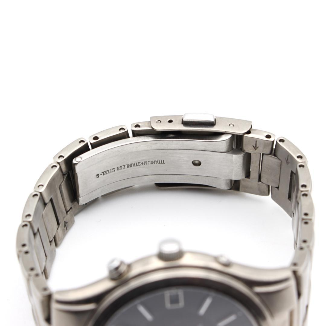 SEIKO 電波ソーラー チタン メンズ 腕時計 クォーツ デイト 廃盤 日本製