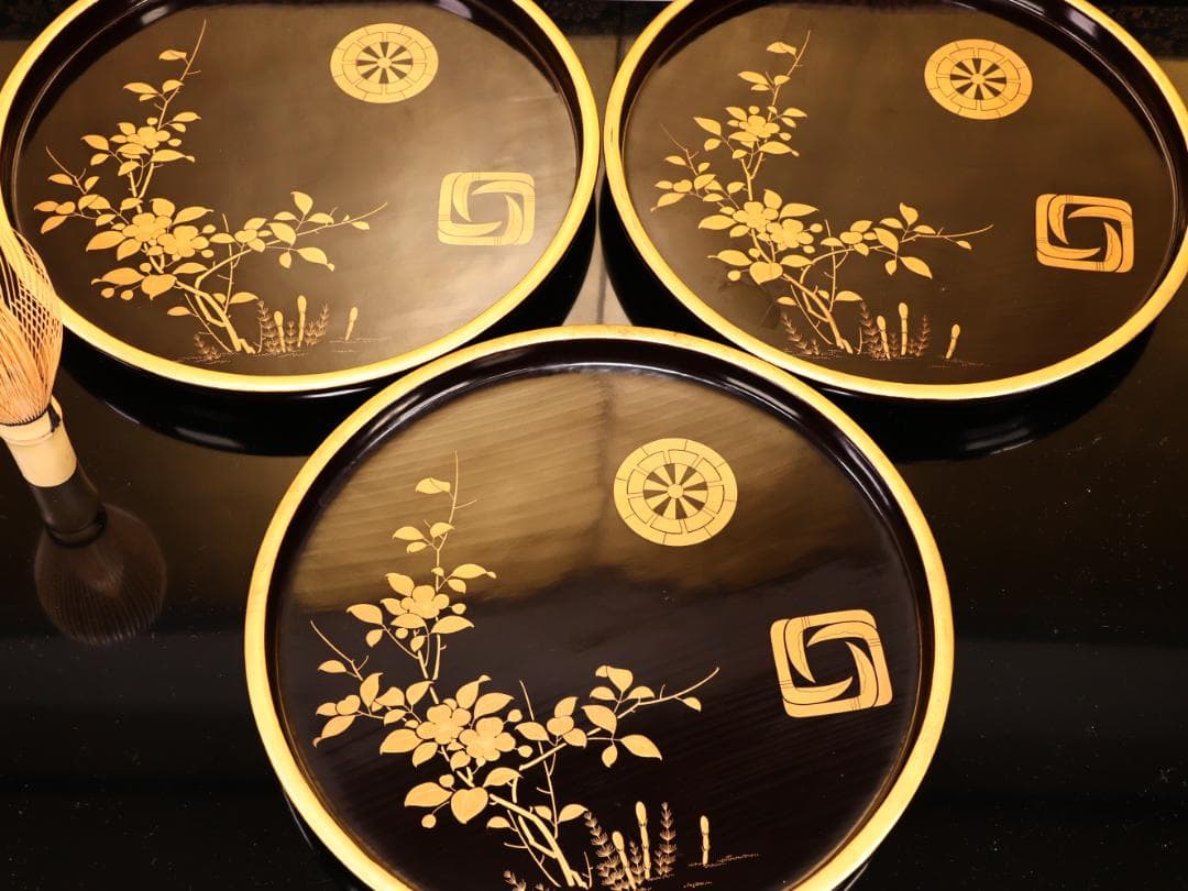 BK419　時代輪島塗　春草家門金蒔絵　丸盆　煎茶盆　菓子盆　三客　大聖寺　吸物