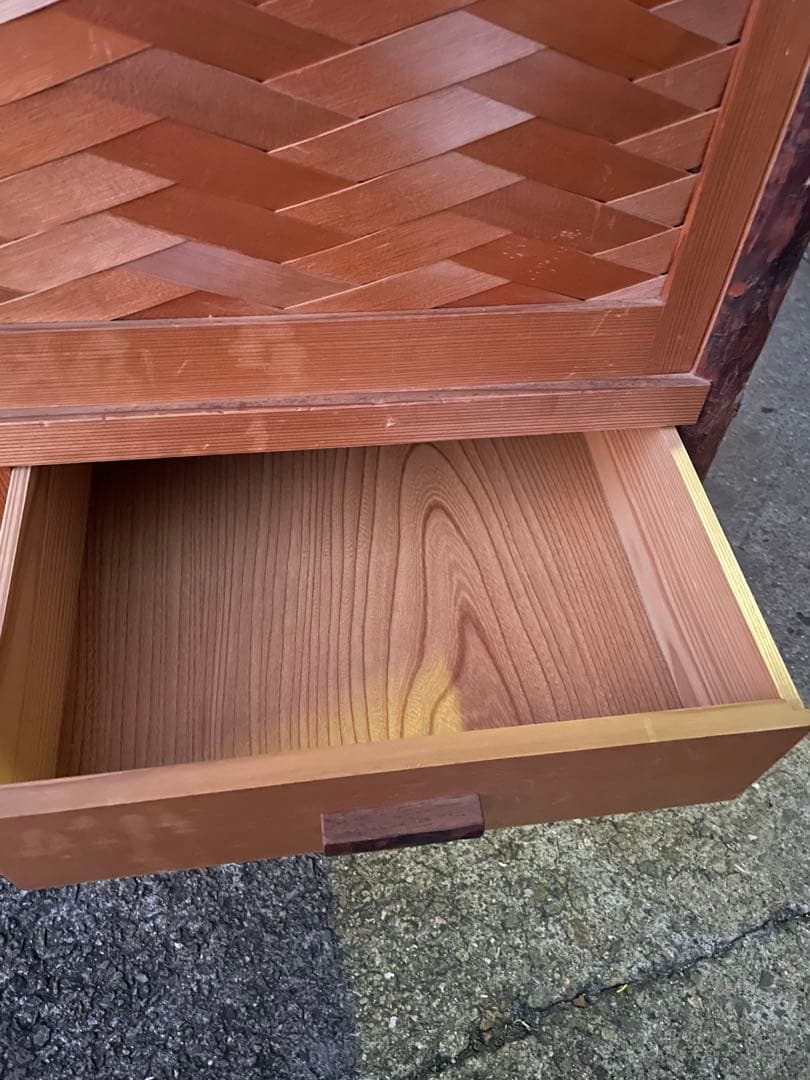 伝統工芸 茶道具　置水屋　水屋箪笥　網代引戸　茶箪笥