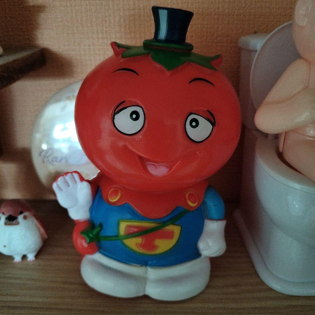 サラダ十勇士トマトマン