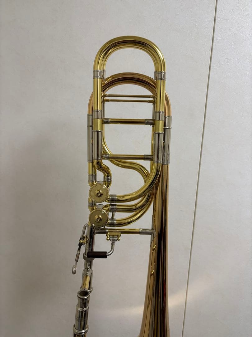 ヤマハ　バストロンボーン YBL830