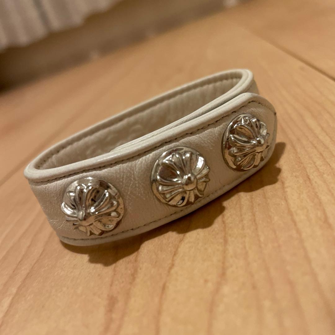 【美品】クロムハーツ　レザーブレスレット　ホワイト