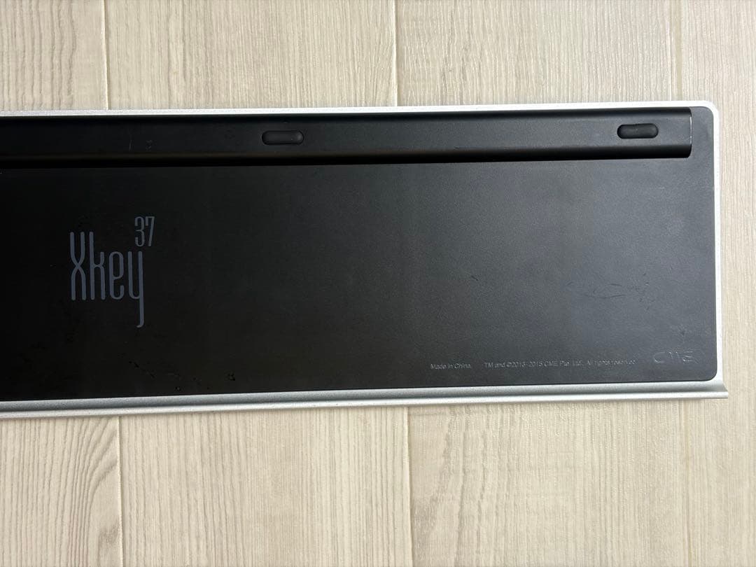 n*h様 CME Xkey 37 MIDIキーボード
