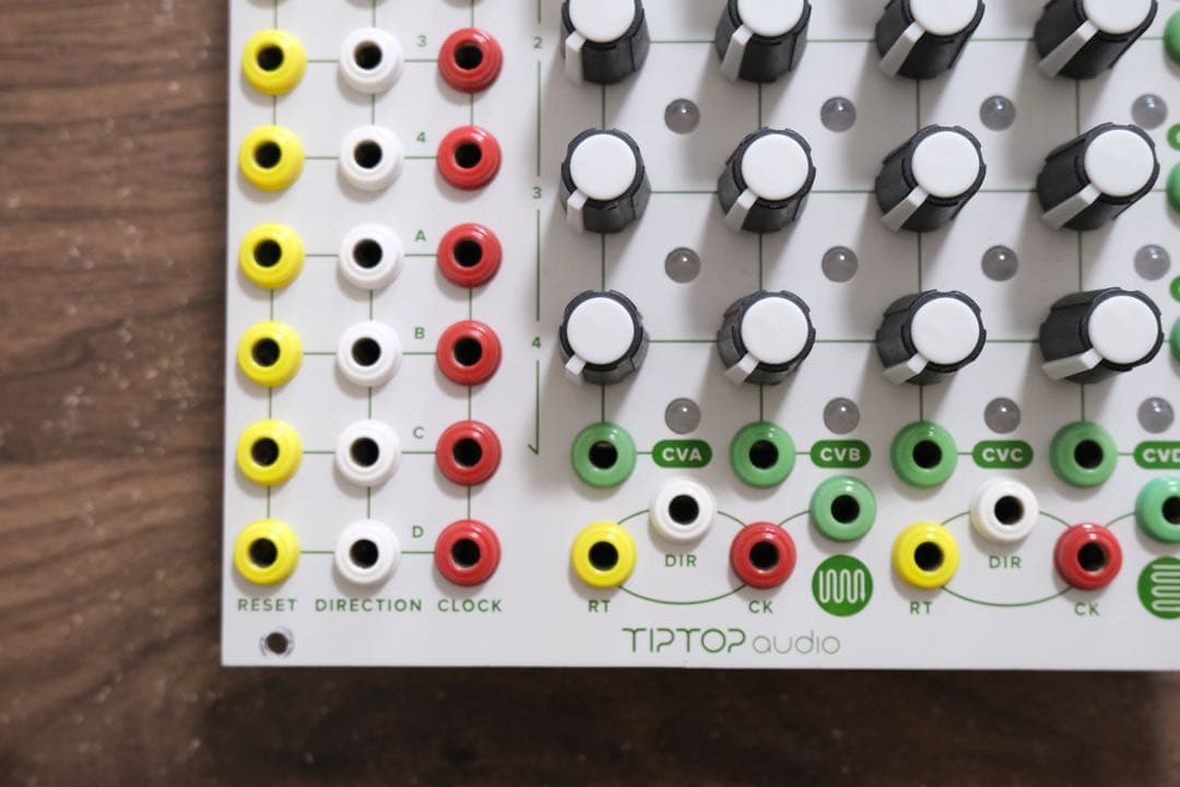 tiptop audio z8000 モジュラーシンセ シーケンサー