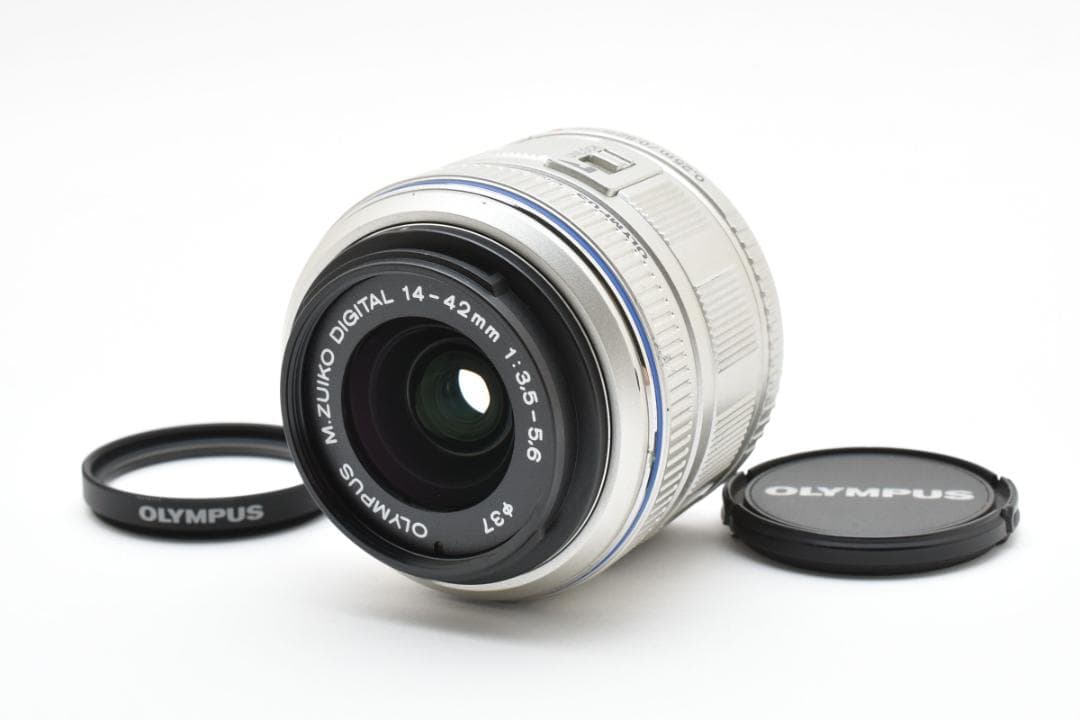 超美品 オリンパス M.zuikoレンズ 14-42 f3.5-5.6 シルバー