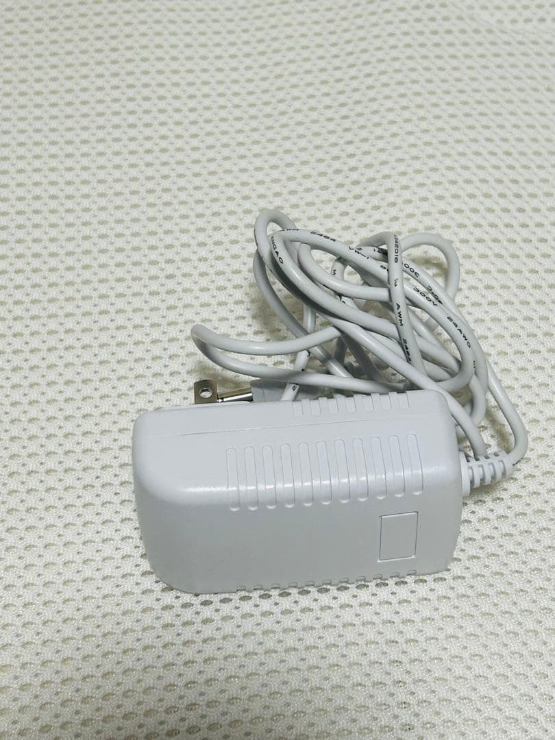 未使用に近い❗️ 美品　クロウネイルライト　クロウ ネイル LED＆UVライト