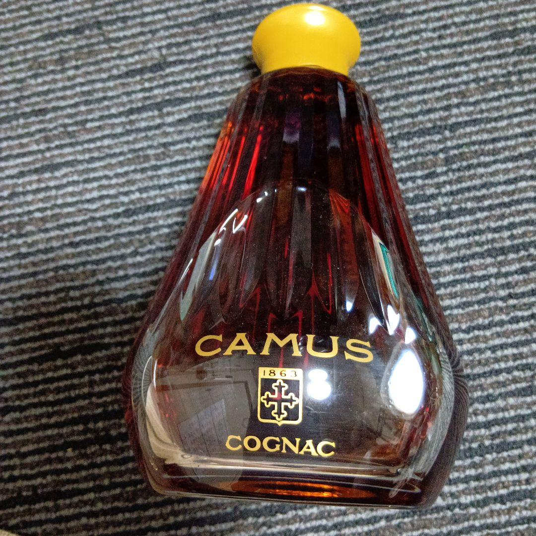 未開封　カミュ カラフェ バカラボトル 700ml コニャック