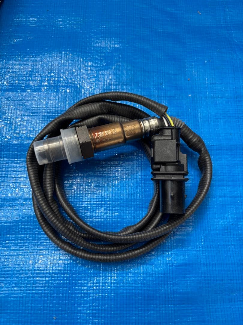 BOSCH O2センサー　LS17098 0258017098 BMW X3他