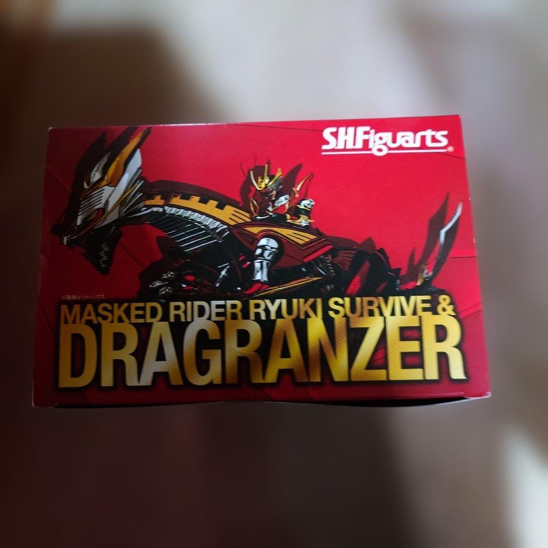 S.H.Figuarts 仮面ライダー龍騎サバイブ&ドラグランザーセット