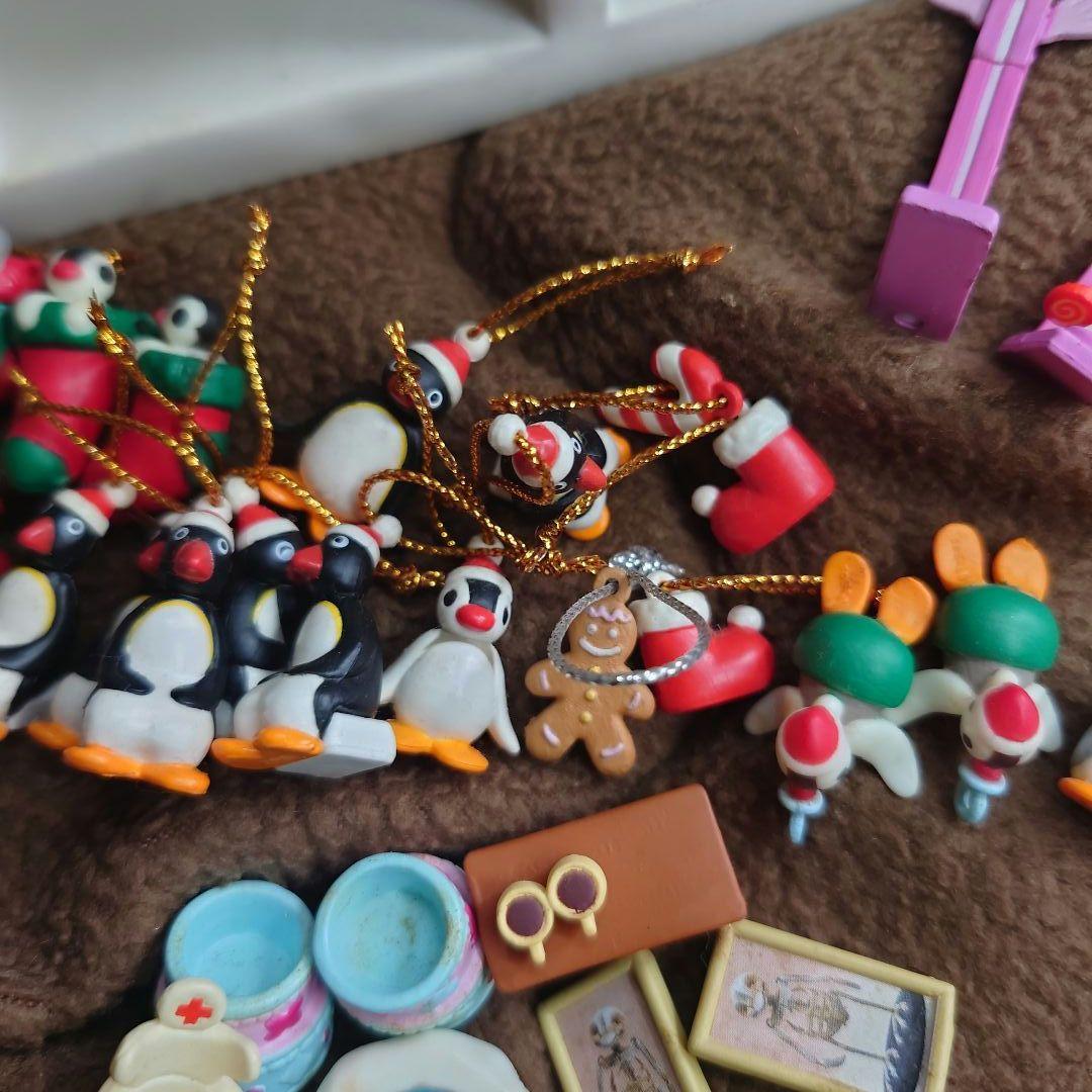 ピングーエッグ★イグルーディスプレイ棚&フィギュア80体以上まとめ売り★送料無料