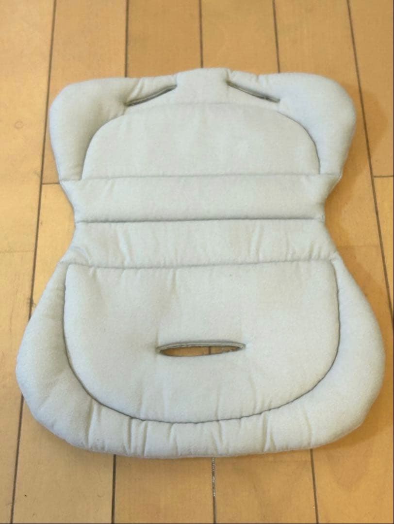 【りょう】アップリカ　スムーヴTS インファントカーシート