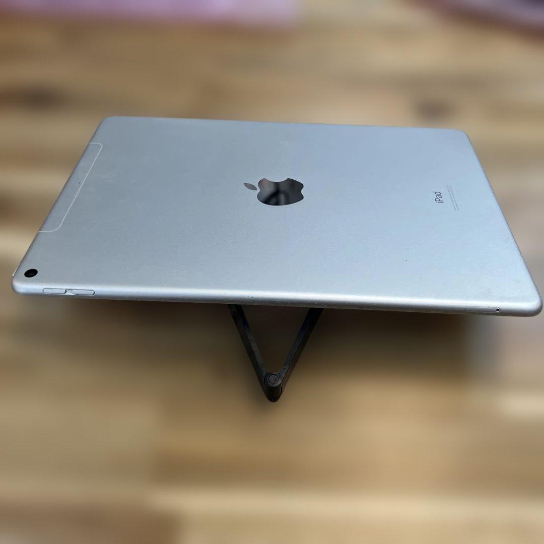 M840 SIMフリーiPad Air 3rd Gen 64GB