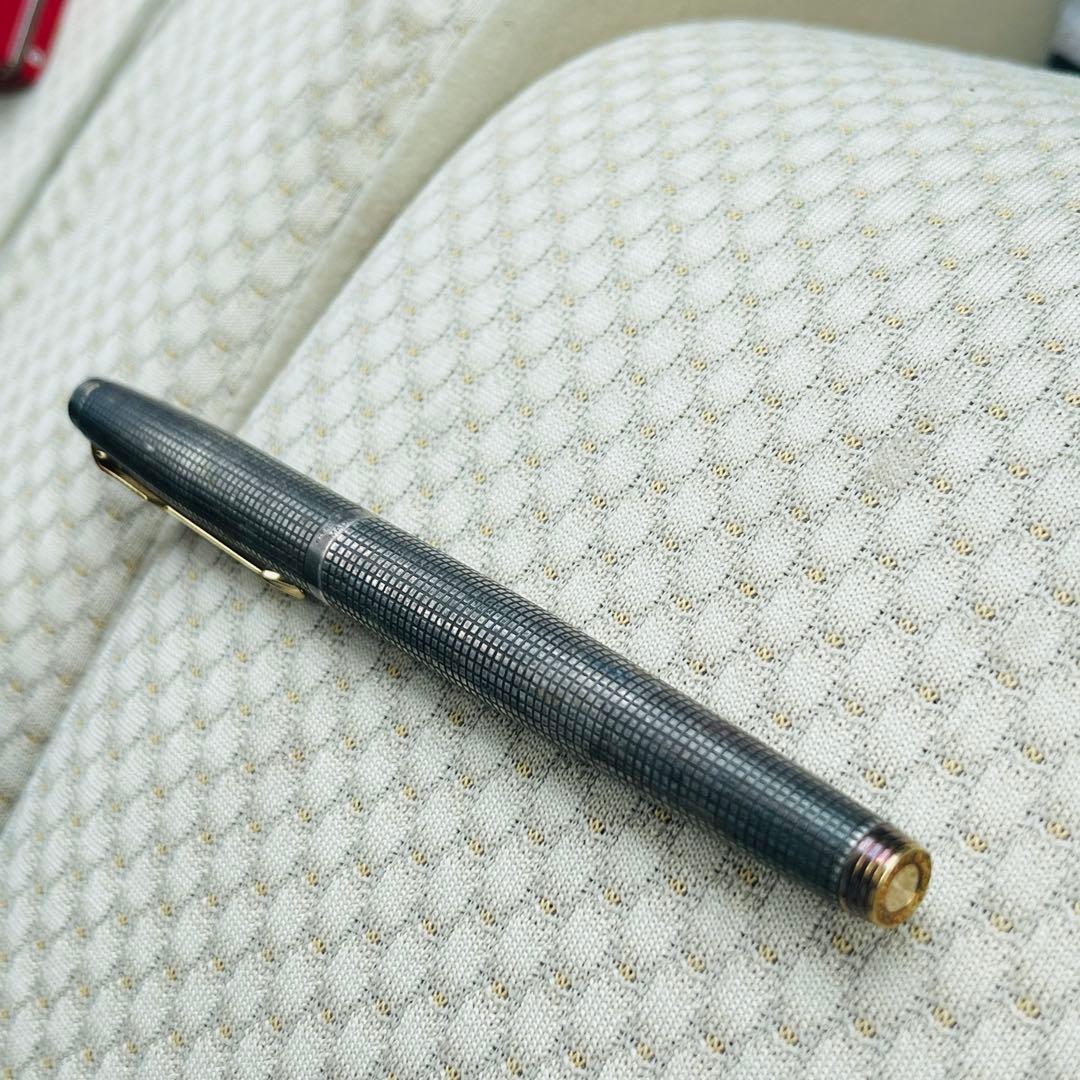 PARKERSTERLING CAP&BARRELU.S.A格子柄　14万年筆