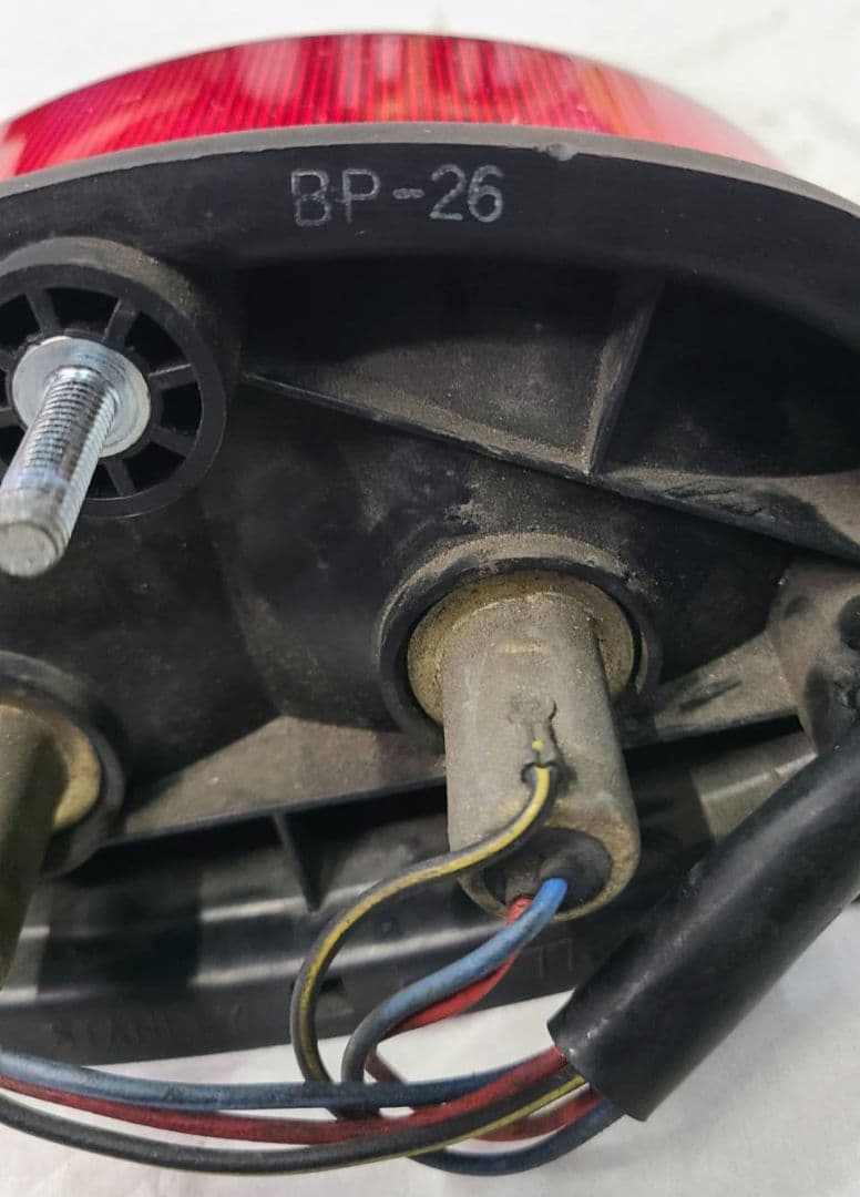 カワサキ ゼファー1100 テールランプ