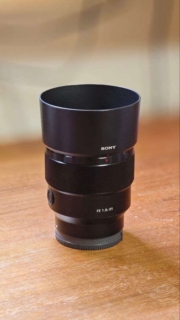 SONY FE 85mm f1.8 67mm　SEL85F18　ｅマウント