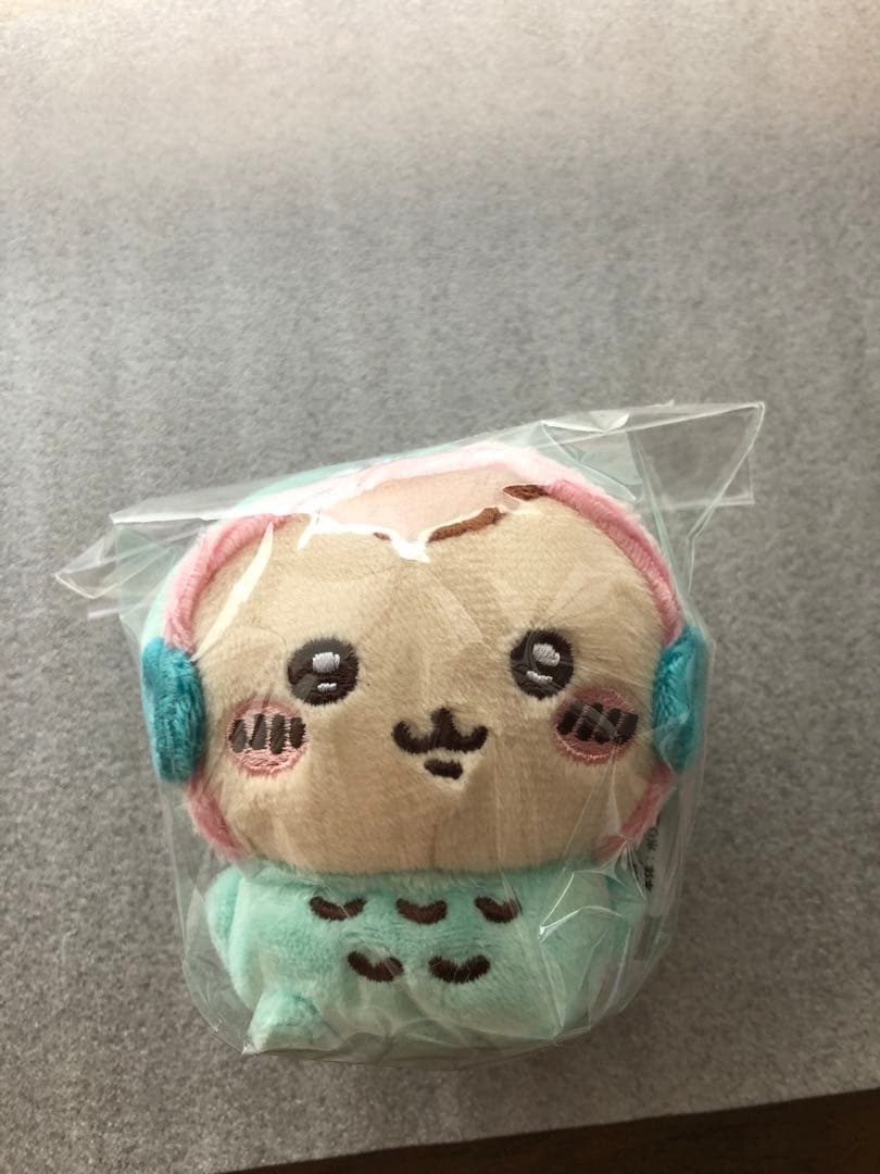【全種】ちいかわぬいぐるみストラップ付き 約10cm ちいかわ×サンリオ