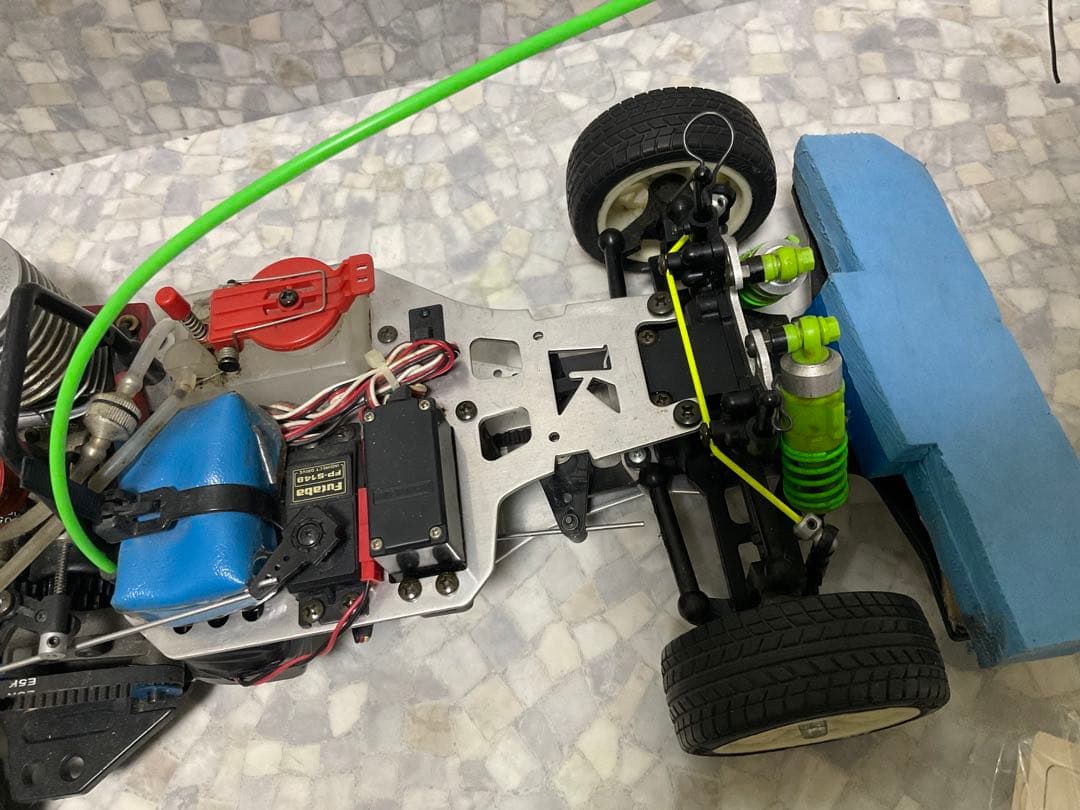 京商　エンジンRCカー　ラジコン （現状品　ジャンク品）