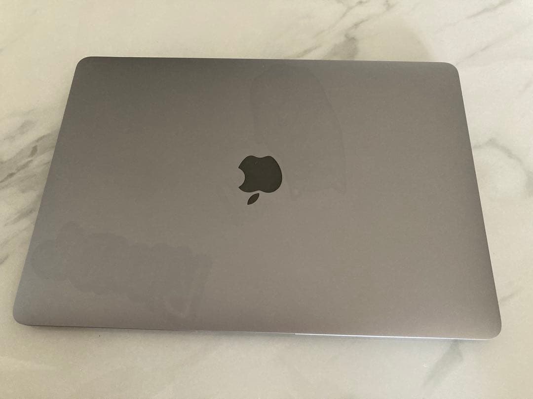 【中古】MacBook Air 13inch スペースグレイ