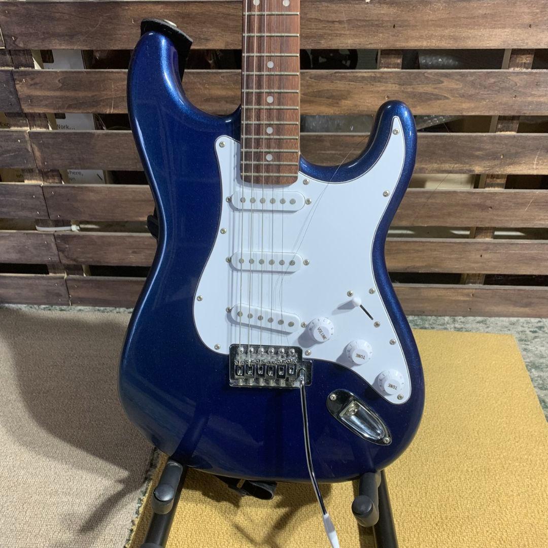 K004 BACCHUS バッカス エレキギター BST-1R