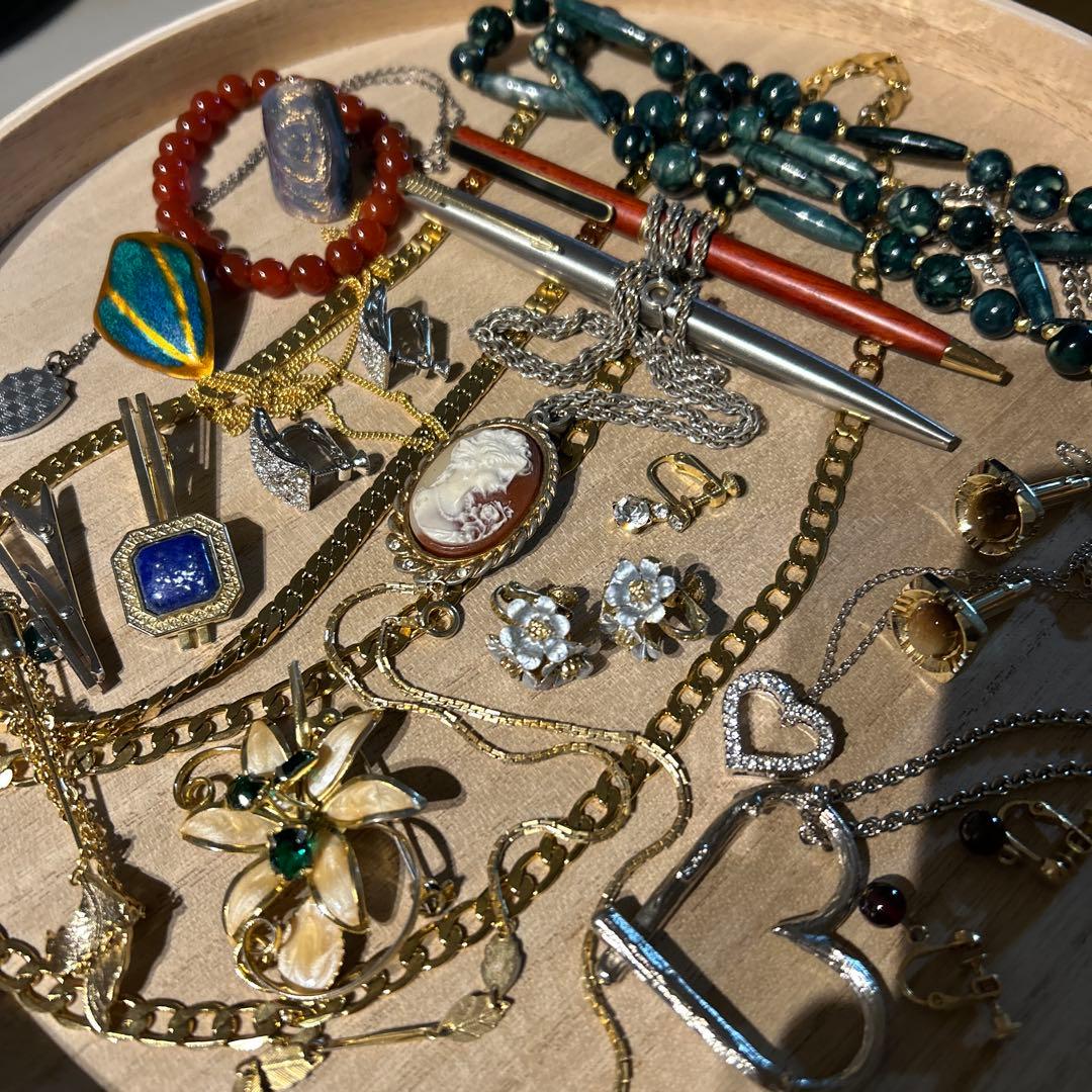 尾*る様 【大量まとめ売り】多彩なアクセサリー貴金属